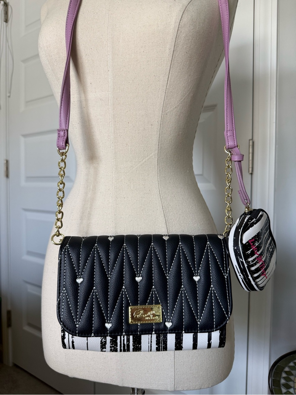 2000s era Betsey Johnson satchel